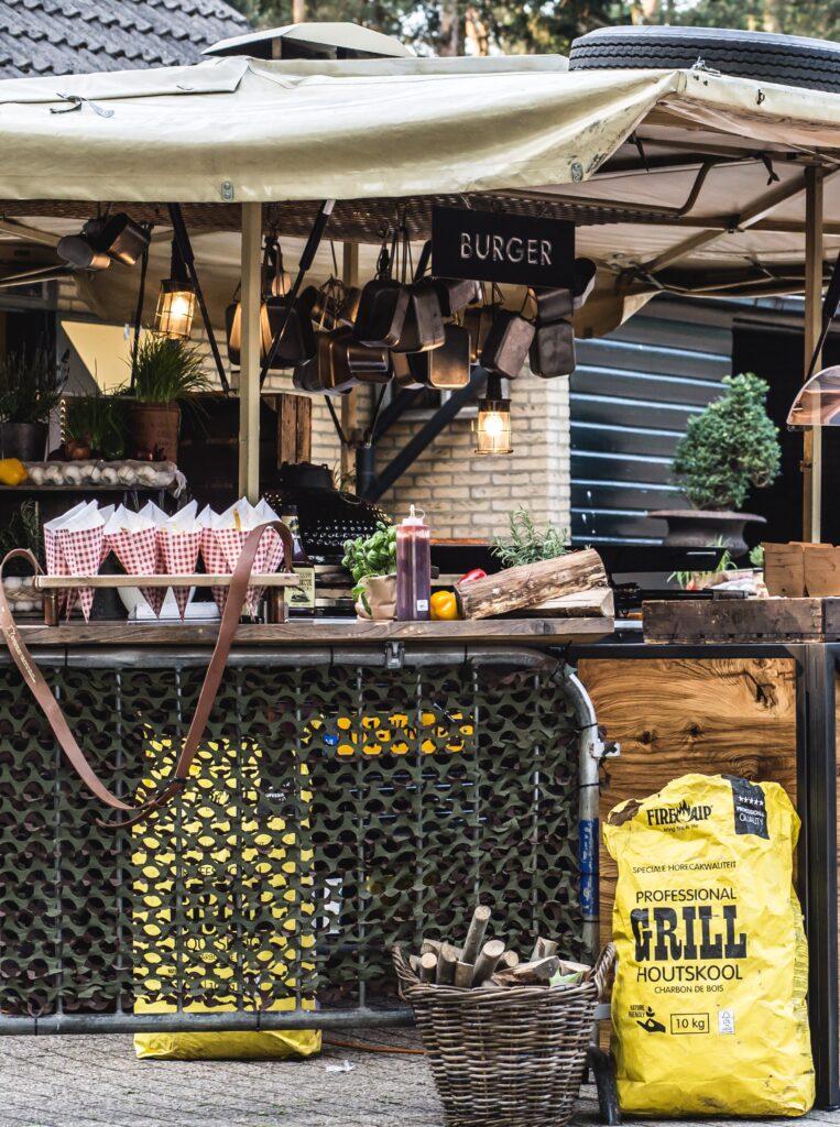 Veldkeuken burger en friet LaVie